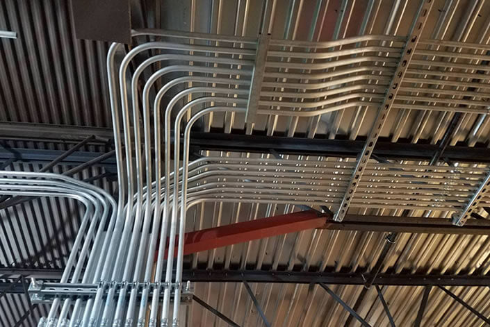 Codos De 90 Eléctrico EMT. Galvanizado En Caliente. Material Metálico. - Image 3