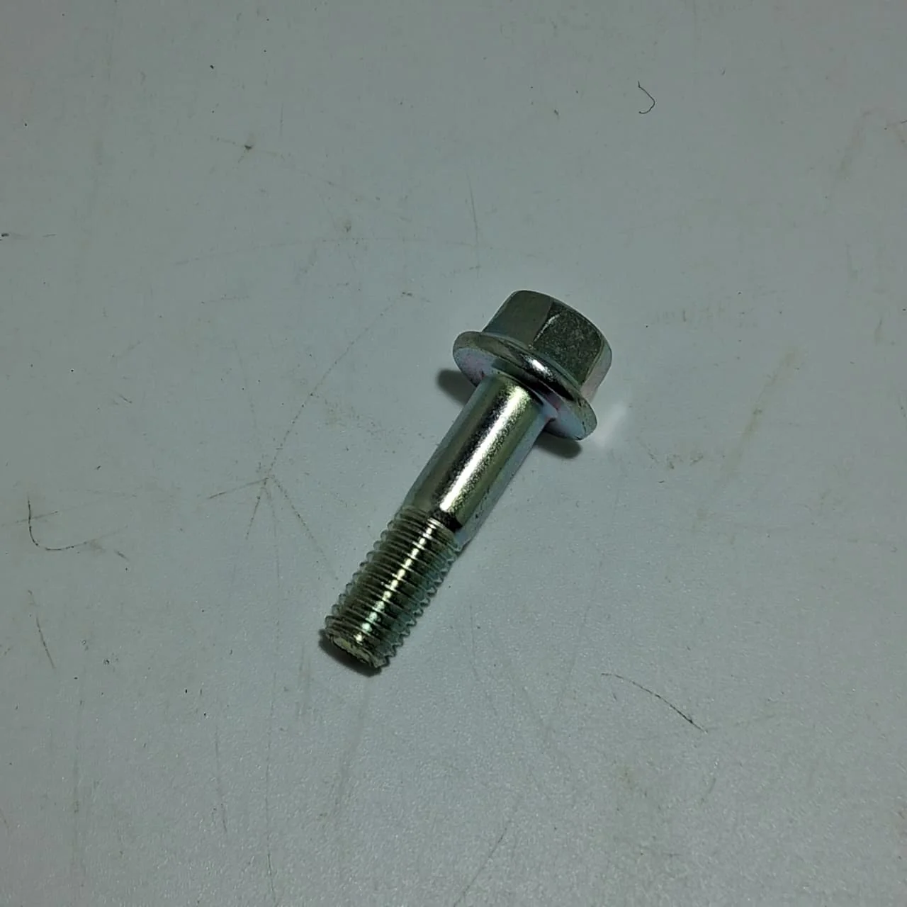 Perno M8x31 (ZAFFERANO250)